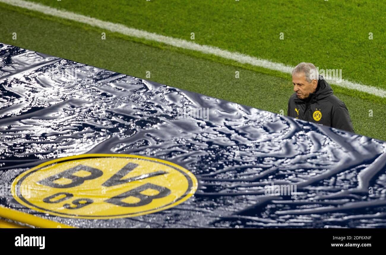 Formateur Lucien Favre (BVB) unzufrieden Borussia Dortmund - Lazio ROM 02.12.2020, Fussball, 1. Bundesliga, saison 2020/21 Foto: Moritz Müller Copyri Banque D'Images