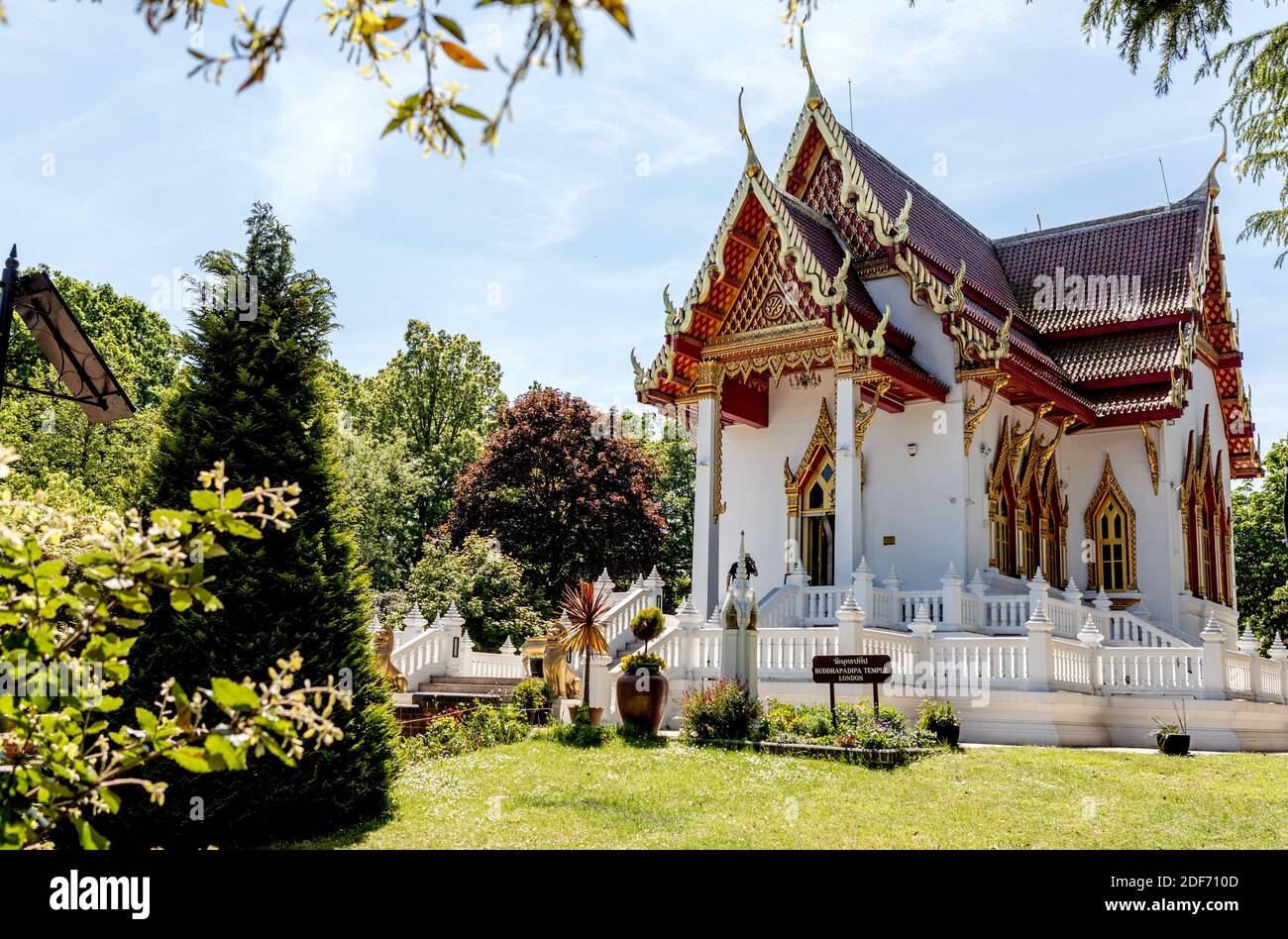 Le temple bouddhiste thaïlandais de Wimbledon Village de Londres Banque D'Images