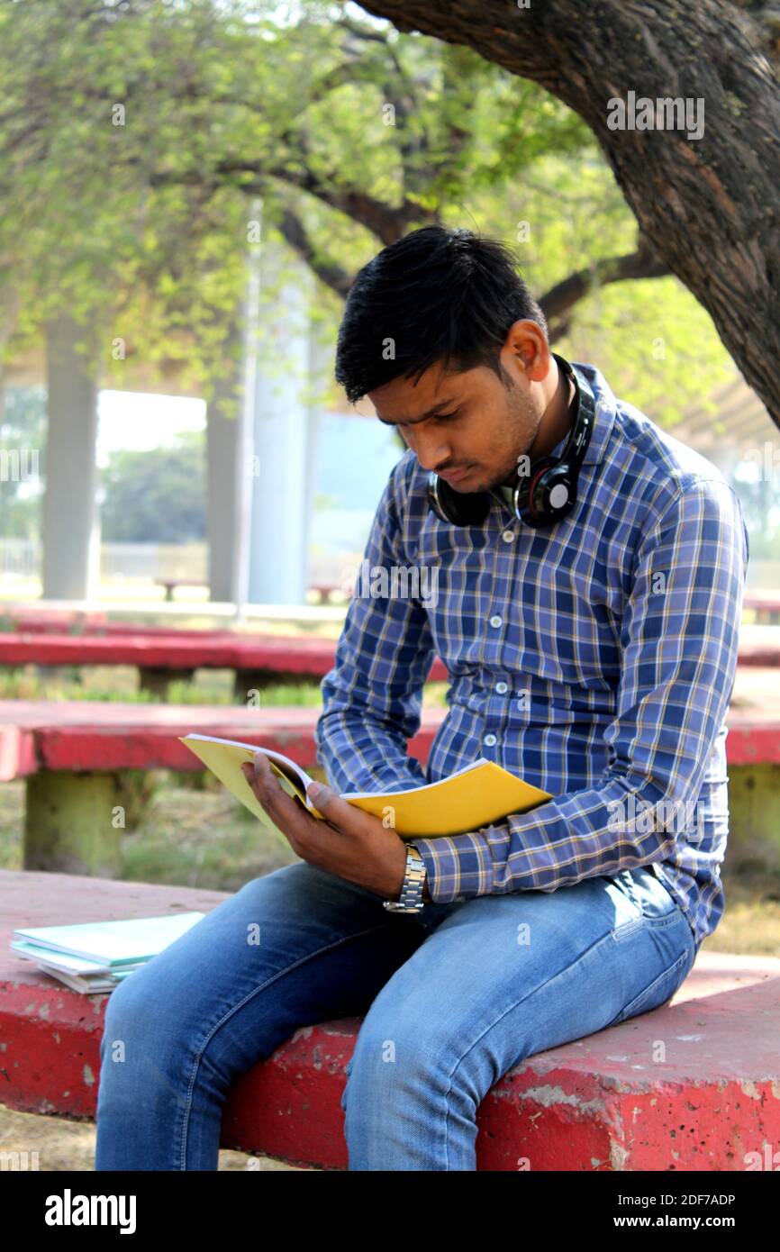 Jeunes étudiants indiens Banque D'Images