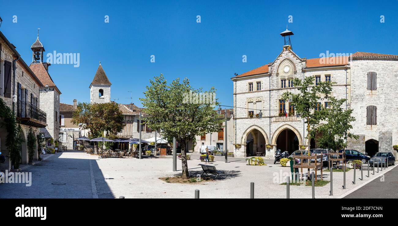 France, Lot et Garonne, Tournon d'Agenais, ville fortifiée, place principale Banque D'Images