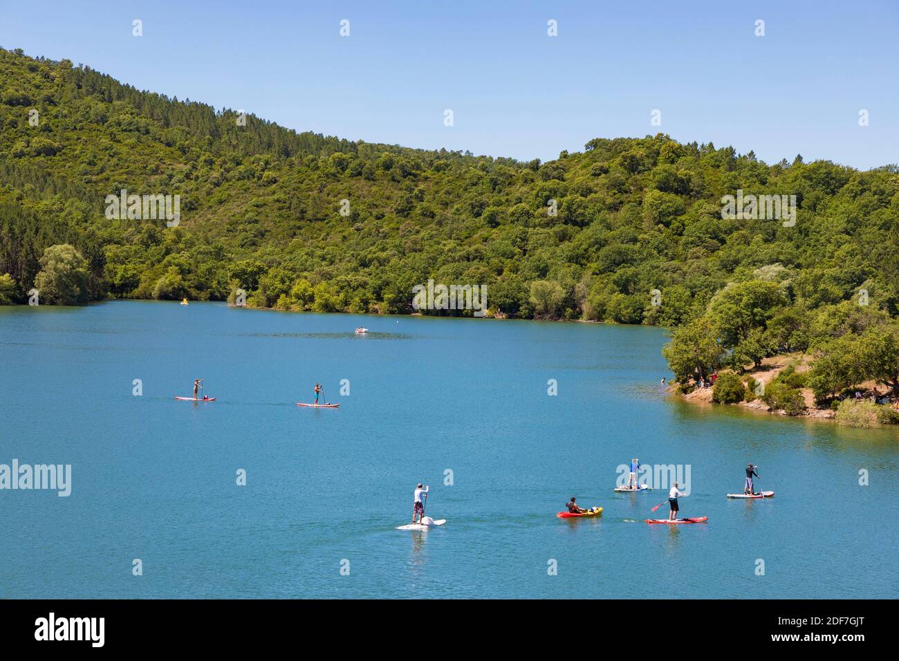 France, Var, pays de Fayence, lac de Saint Cassien Banque D'Images