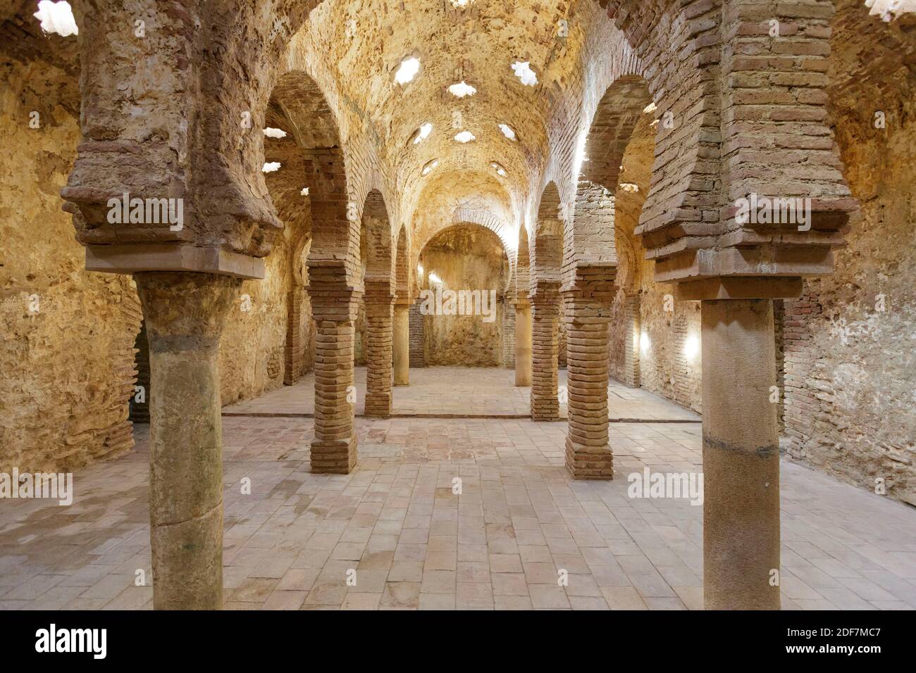 Espagne, Andalousie, province de Malaga, Ronda, route des villages blancs (Ruta de los Pueblos Blancos), bains arabes du XIIIe siècle dans l'ancien quartier juif Banque D'Images