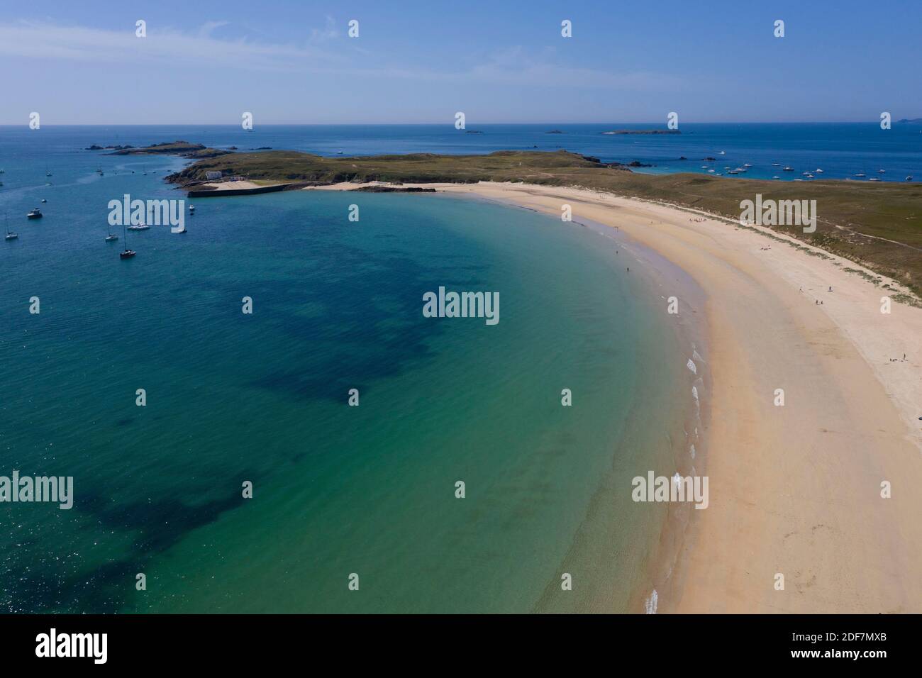 France, Morbihan, Houat, île Houat, plage sur la Pointe d'en Tal (vue aérienne) Banque D'Images