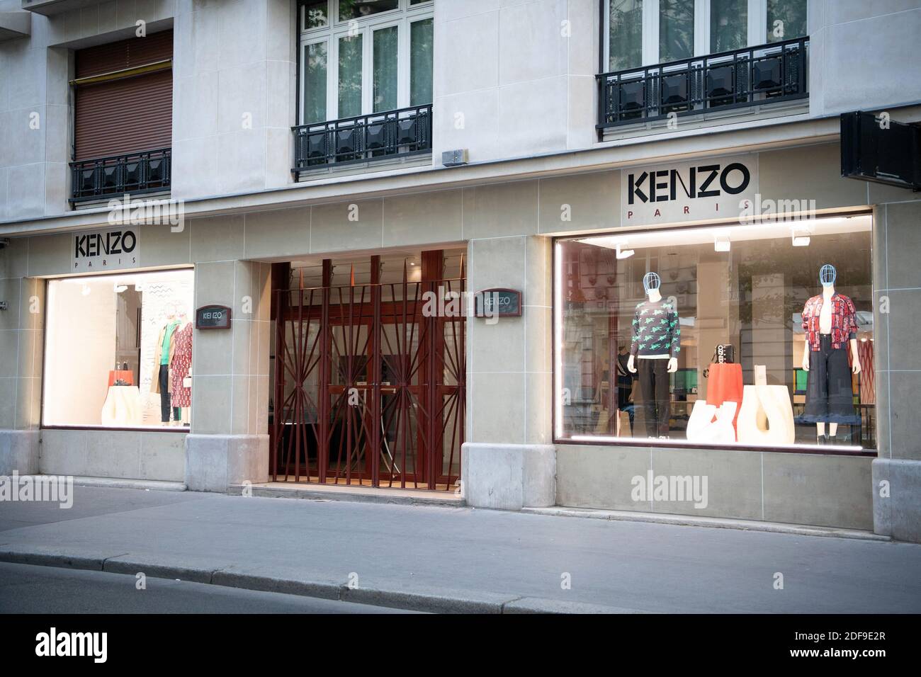Boutique kenzo en france hot sale