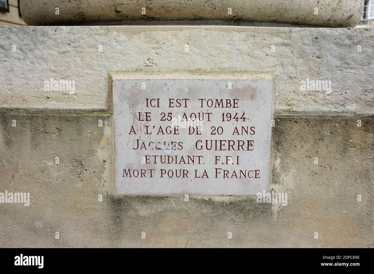 France, Paris, votre de l'OD sur la plaque commémorative Banque D'Images