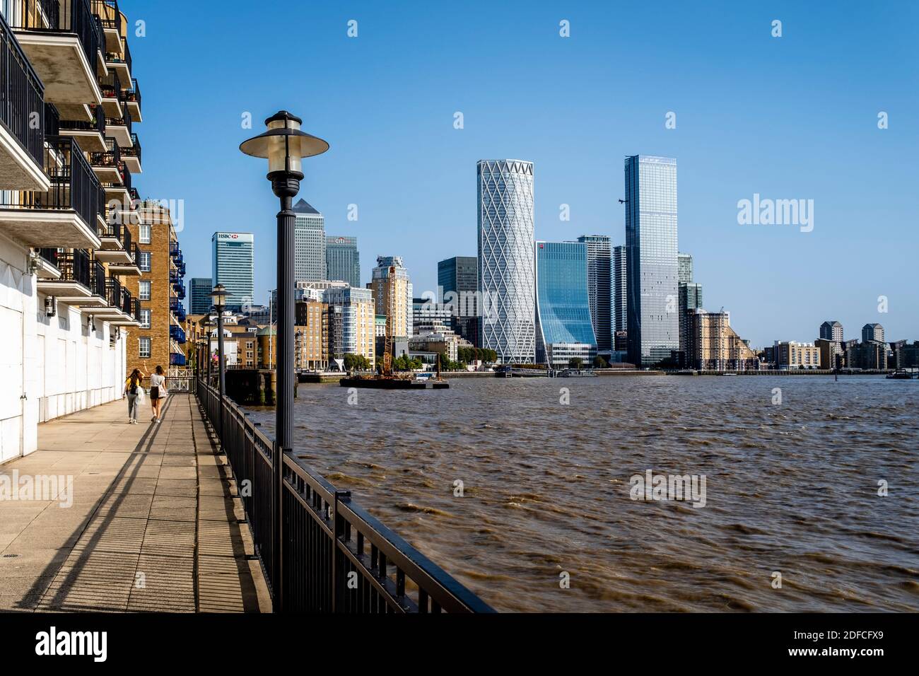 Thames Path Riverside Walk, Londres, Royaume-Uni Banque D'Images