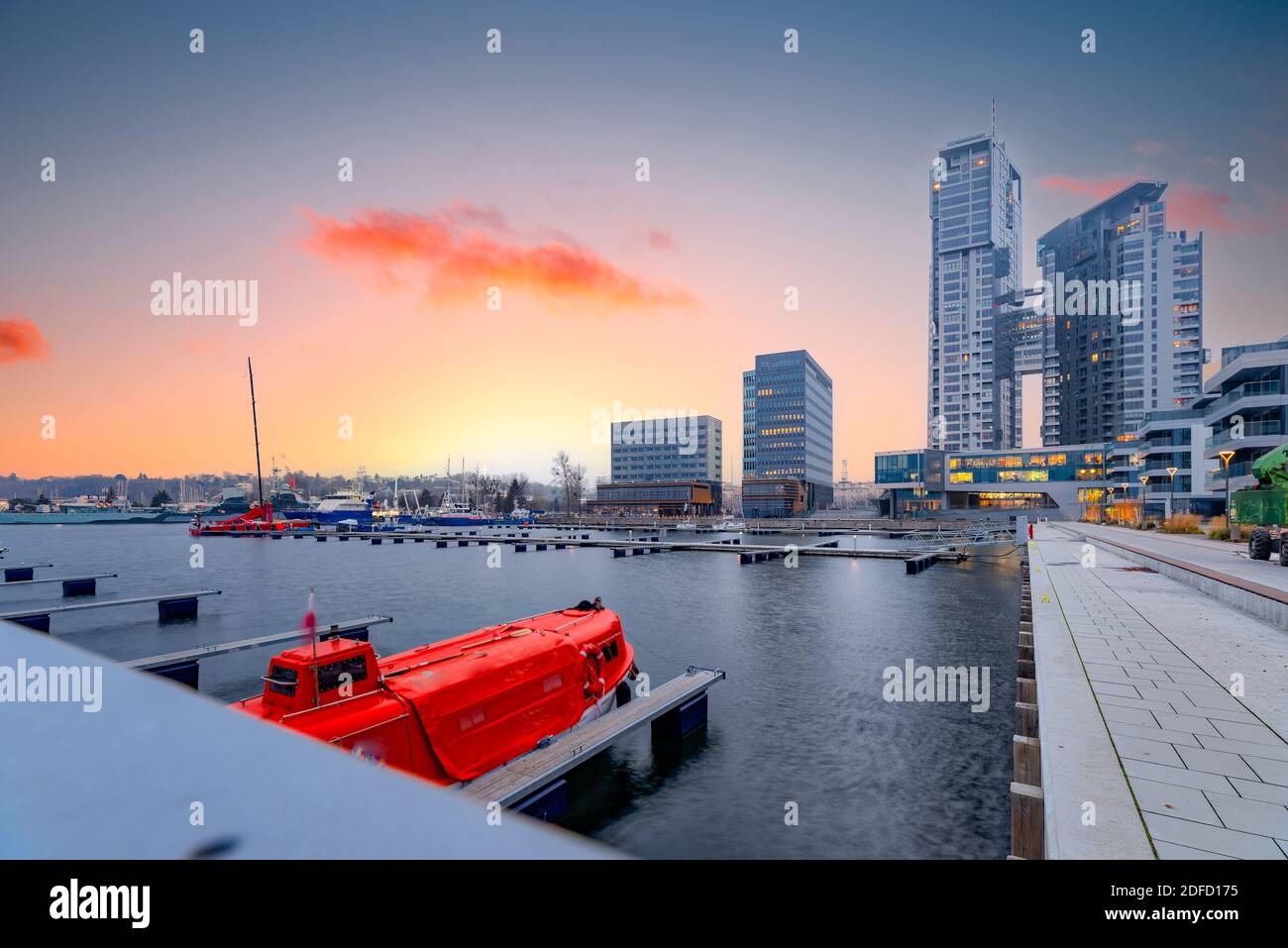 Panorama de la ville de Gdynia, nouvelle marina Banque D'Images