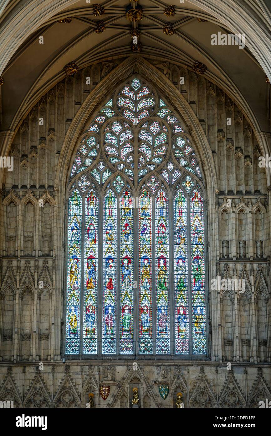 Great West Window, York Minster (la cathédrale et l'église Metropolitique de Saint Peter), York, Yorkshire, Angleterre, Royaume-Uni Banque D'Images