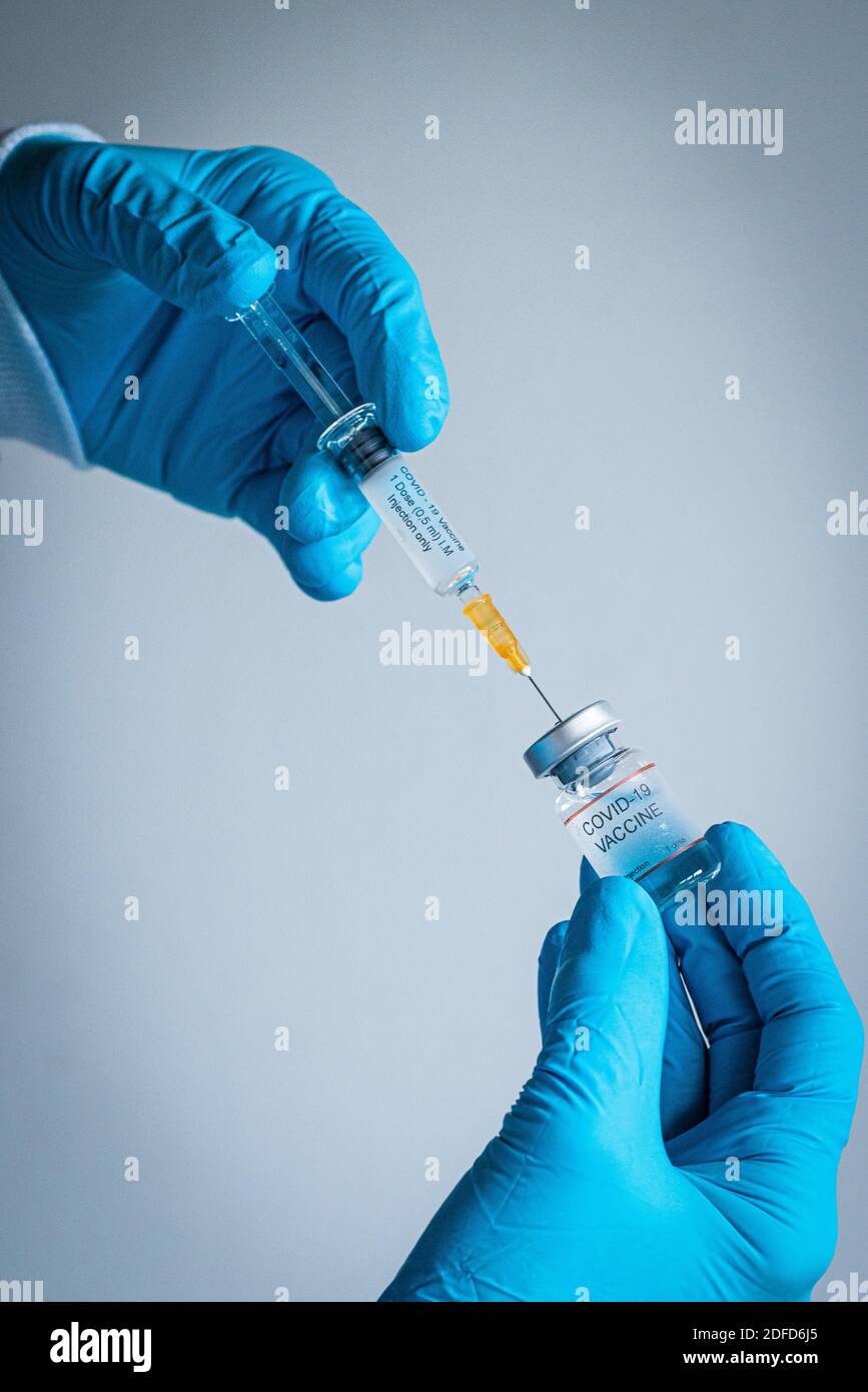 Vaccination contre Covid-19. Banque D'Images
