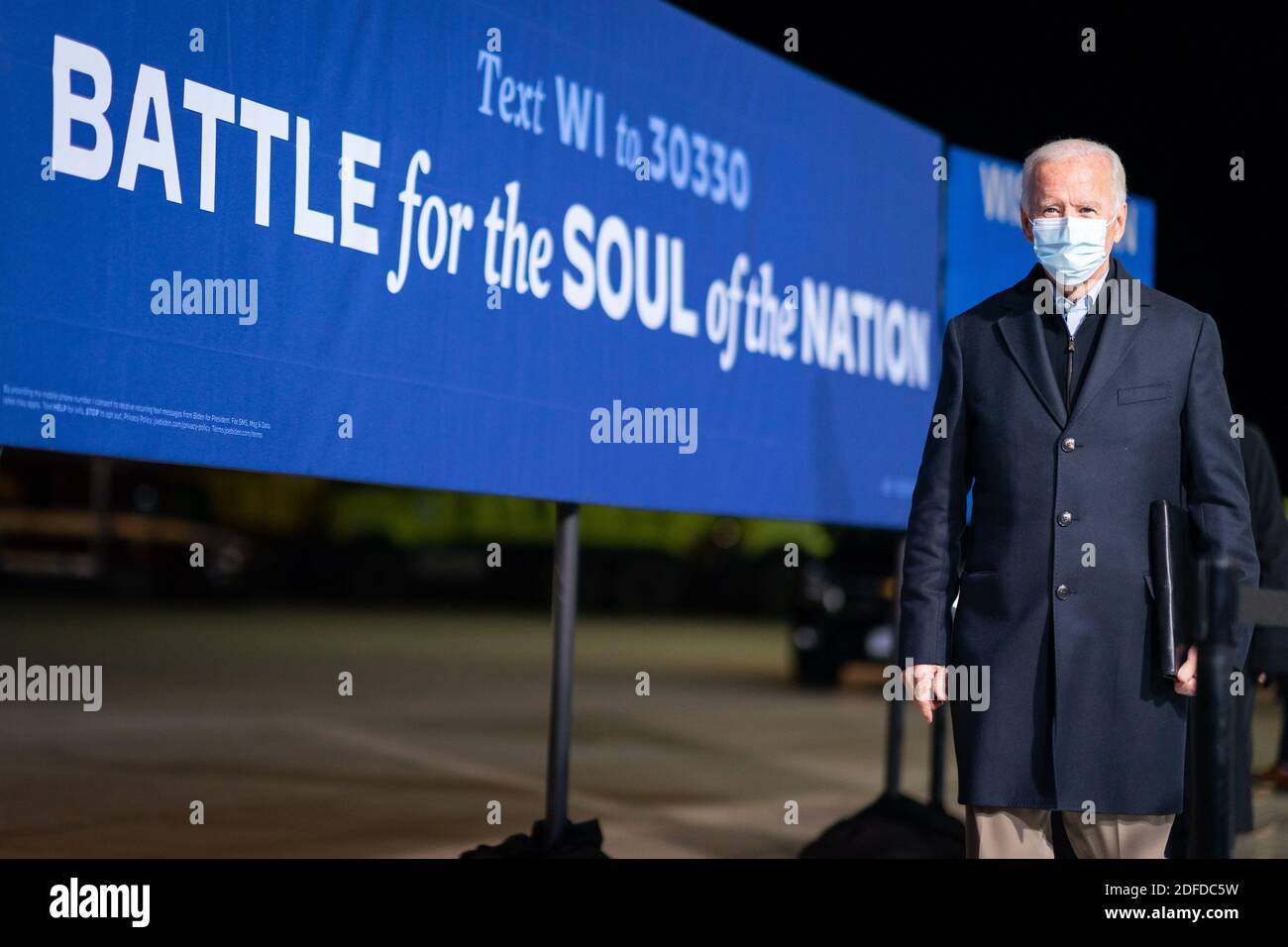 MILWAUKEE, WISCONSIN, États-Unis - 30 octobre 2020 - le président démocratique des États-Unis Joe Biden lors d'un événement Hangar à Milwaukee, Wisconsin, États-Unis - 30 octobre 2020 - photo : GE Banque D'Images