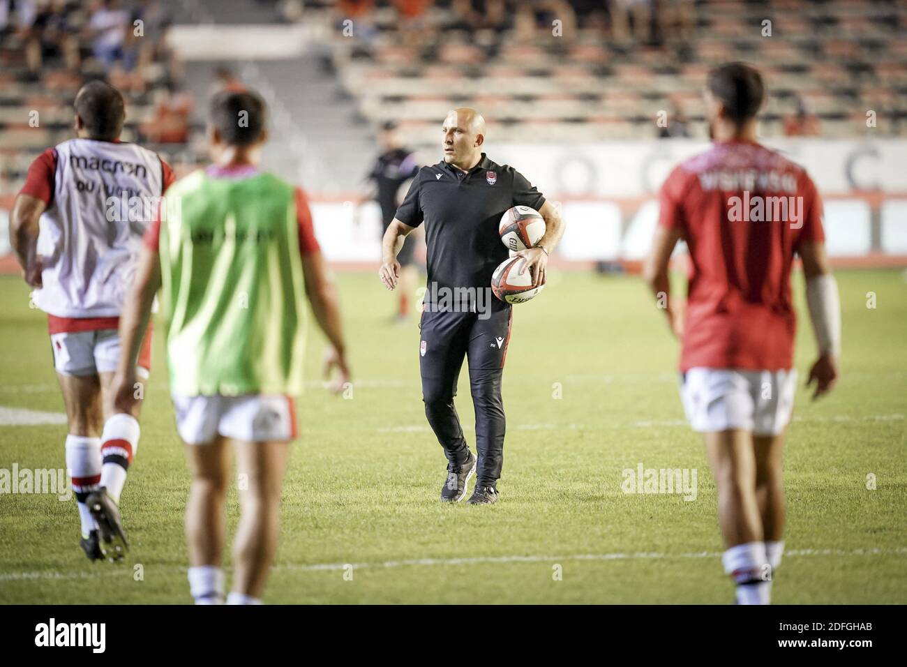 Pierre Mignoni (LOU) lors du match DE rugby TOP 14 entre le Rugby Club Toulonnais (RCT) et Lyon ou (LOU) au Felix Mayol Sadium, à Toulon, en France, le 13 septembre 2020. Photo de Julien Poupart/ABACAPRESS.COM Banque D'Images