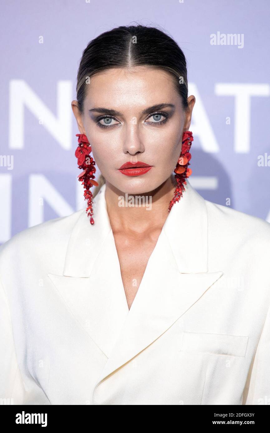 Le modèle Alina Baikova participe au Gala Monte-Carlo pour la santé