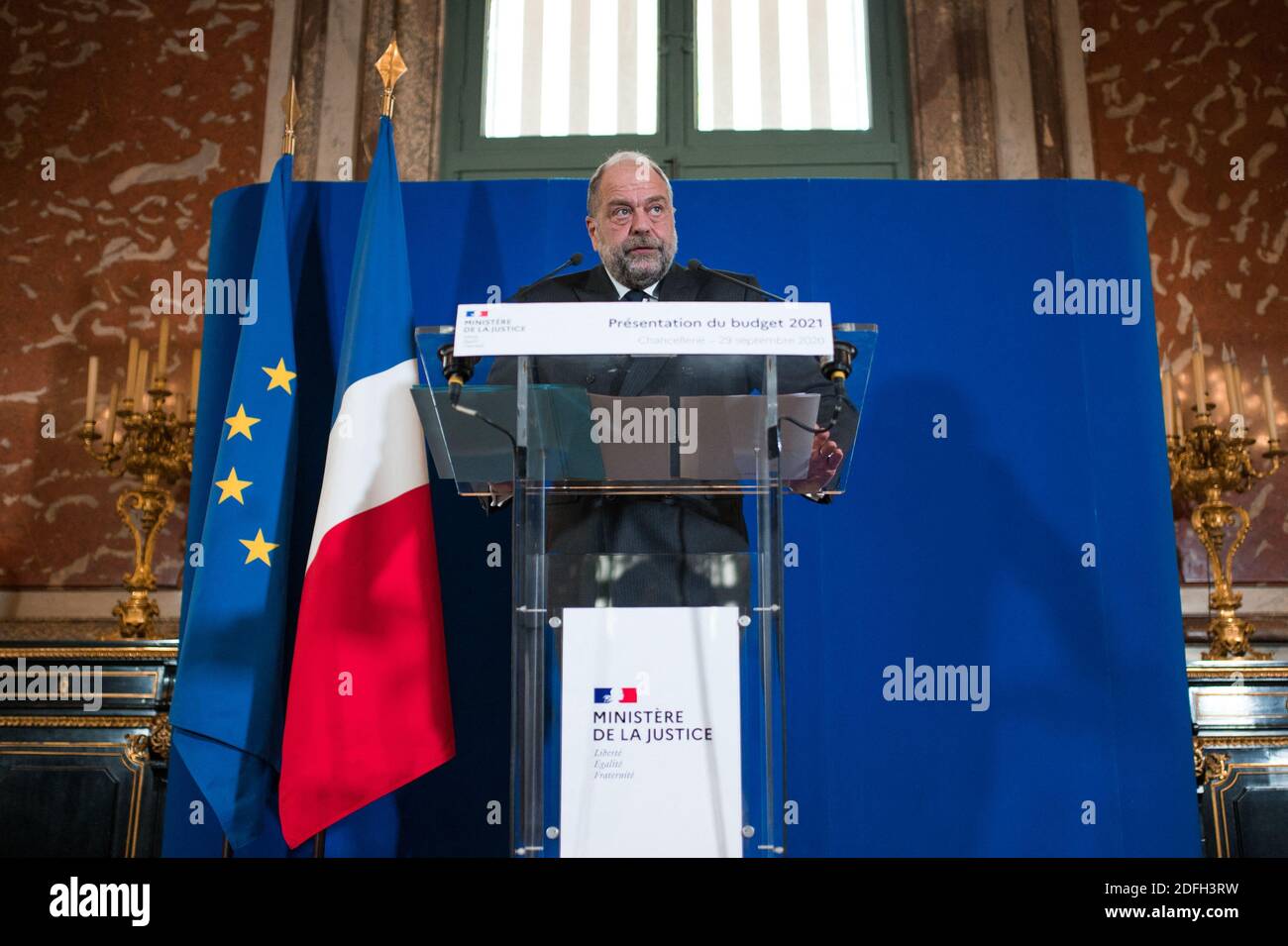 Le ministre français de la Justice, Eric Dupond-Moretti, parle lors d'une conférence de presse de la présentation du budget 2021 du ministre de la Justice, à Paris, en France, le 29 septembre 2020. Photo de Julie Sebadelha/ABACAPRESS.COM Banque D'Images