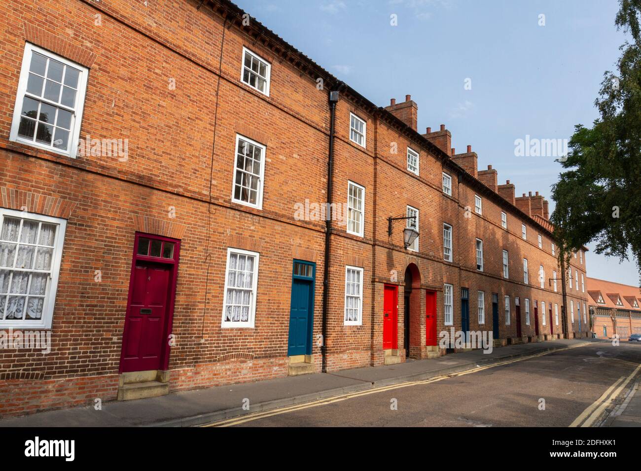 Superbes propriétés sur Wilson Street à Newark-on-Trent, dans le Nottinghamshire, au Royaume-Uni. Banque D'Images