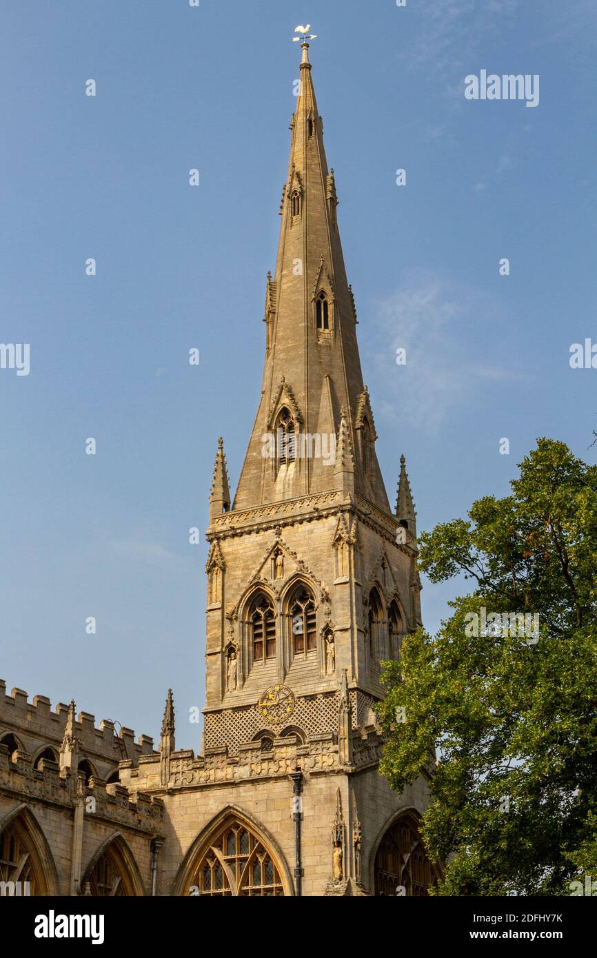 L'église paroissiale de St Mary Magdalene à Newark-on-Trent, dans le Nottinghamshire, au Royaume-Uni. Banque D'Images