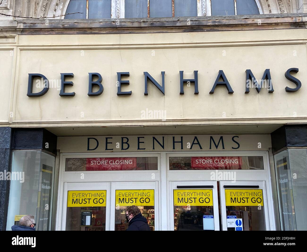 Debenhams, Hastings, East Sussex, UK -12.04.2020: Debenhams grand magasin à Hastings, Debenhams fait partie du groupe de mode réduit Arcadia. Banque D'Images