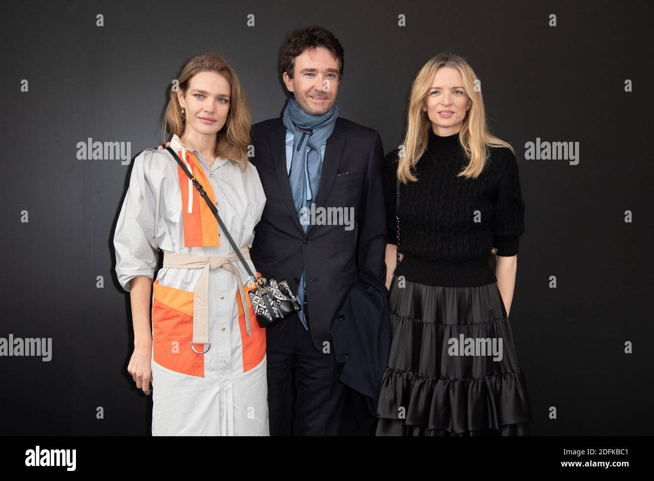 Natalia Vodianova, Antoine Arnault et Delphine Arnault assistent au salon Louis Vuitton Printemps/été 2021 dans le cadre de la semaine de la mode de Paris le 06 octobre 2020 à Paris, France.photo de David Niviere / ABACAPRESS.COM Banque D'Images