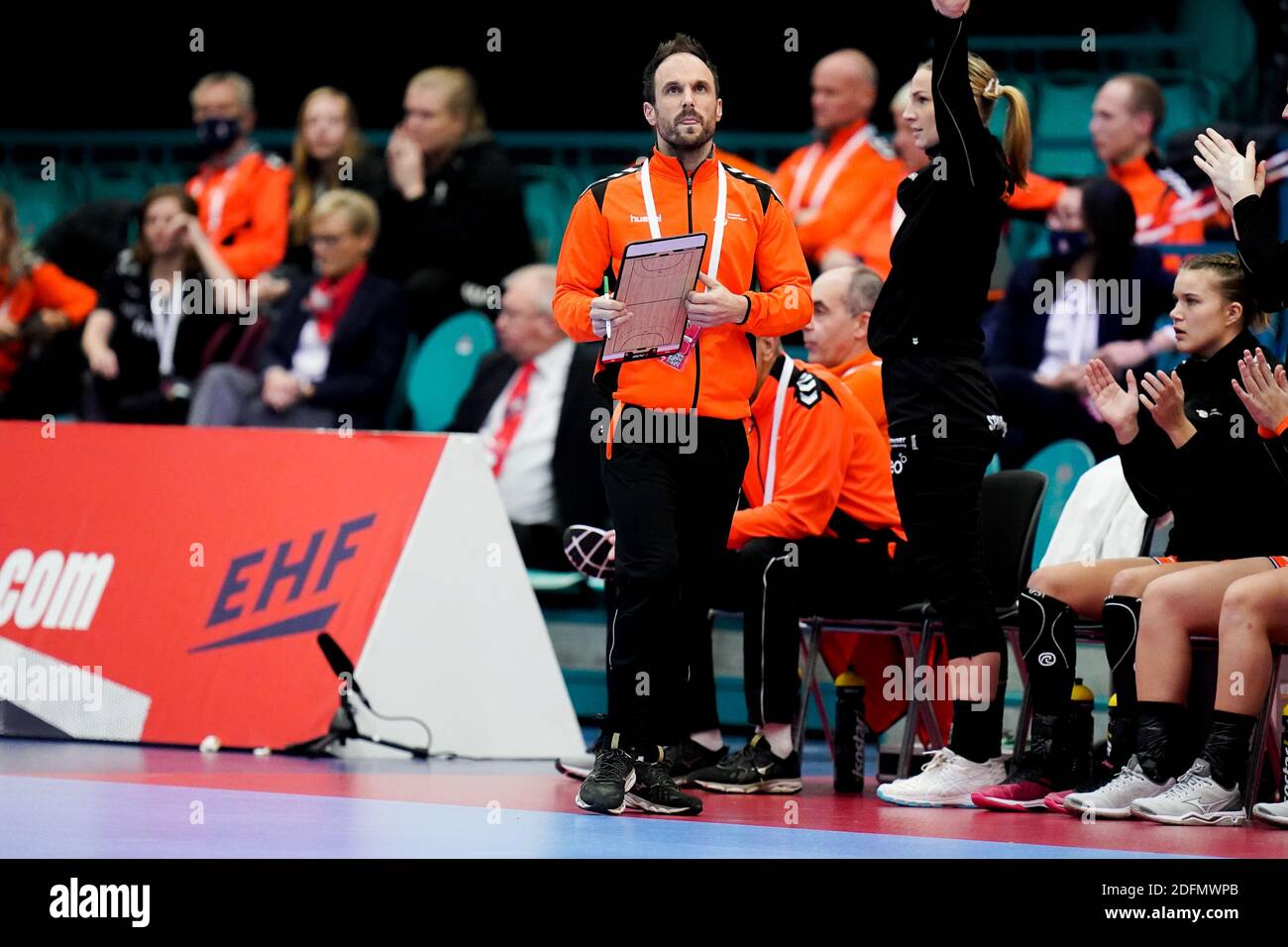 KOLDING, DANEMARK - DÉCEMBRE 5 : Emmanuel Mayonnade des pays-Bas lors du match des femmes EHF Euro 2020 entre les pays-Bas et la Serbie à Sydbank Banque D'Images