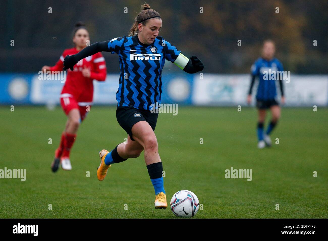 Stade Felice Chinetti, Milan, Italie, 06 décembre 2020, Gloria Marinelli (FC Internazionale) contrôlant le ballon pendant le FC Internazionale vs San Marino Academy, football italien série A Women Match - photo Francesco Scaccianoce / LM Banque D'Images