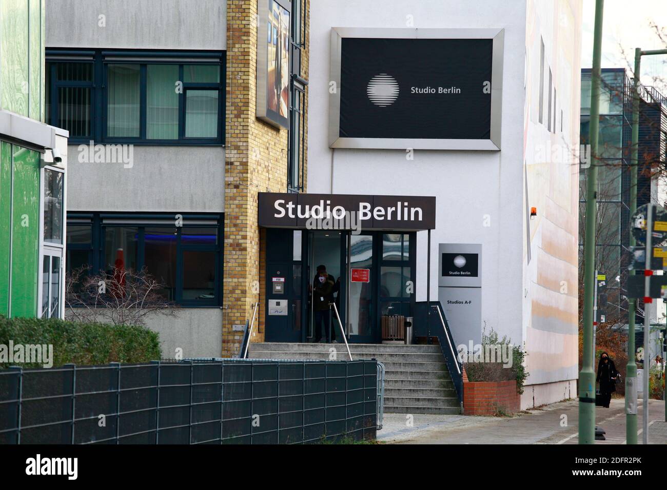 Ankunft zur TV Spendengala 'Ein Herz für Kinder' 2020 im Studio G à Adlershof. Berlin, 05.12.2020 Banque D'Images