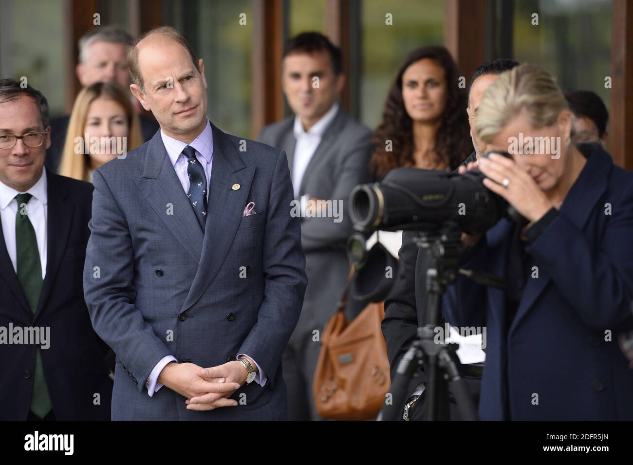 Le comte et la comtesse de Wessex à Paris, France, le 02 octobre 2018. Les Altesses Royales le Comte et la Comtesse de Wessex se sont rendus à l’Institut national du sport, de l’expertise et de la performance (INSEP) à Paris où ils rencontreront Emmanuelle Assmann, présidente du Comité mécanique et sportif français (CPSF), Ghani Yalouz, Directeur général et Directeur général des institutions. Paris, France, le 02 octobre 2018. Photo par Eliot Blondt/ABACAPRESS.COM Banque D'Images