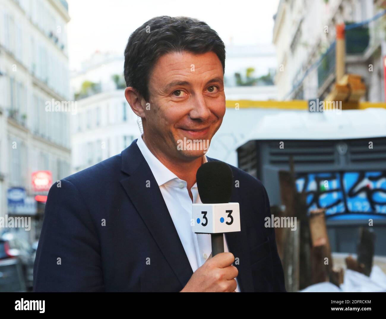 Le porte-parole du gouvernement français, Benjamin Griveaux, et candidat aux élections municipales, faisant une interview pour la chaîne de télévision France 3, le 3 octobre 2018 à Paris, France. Photo de Somer/ABACAPRESS.COM Banque D'Images