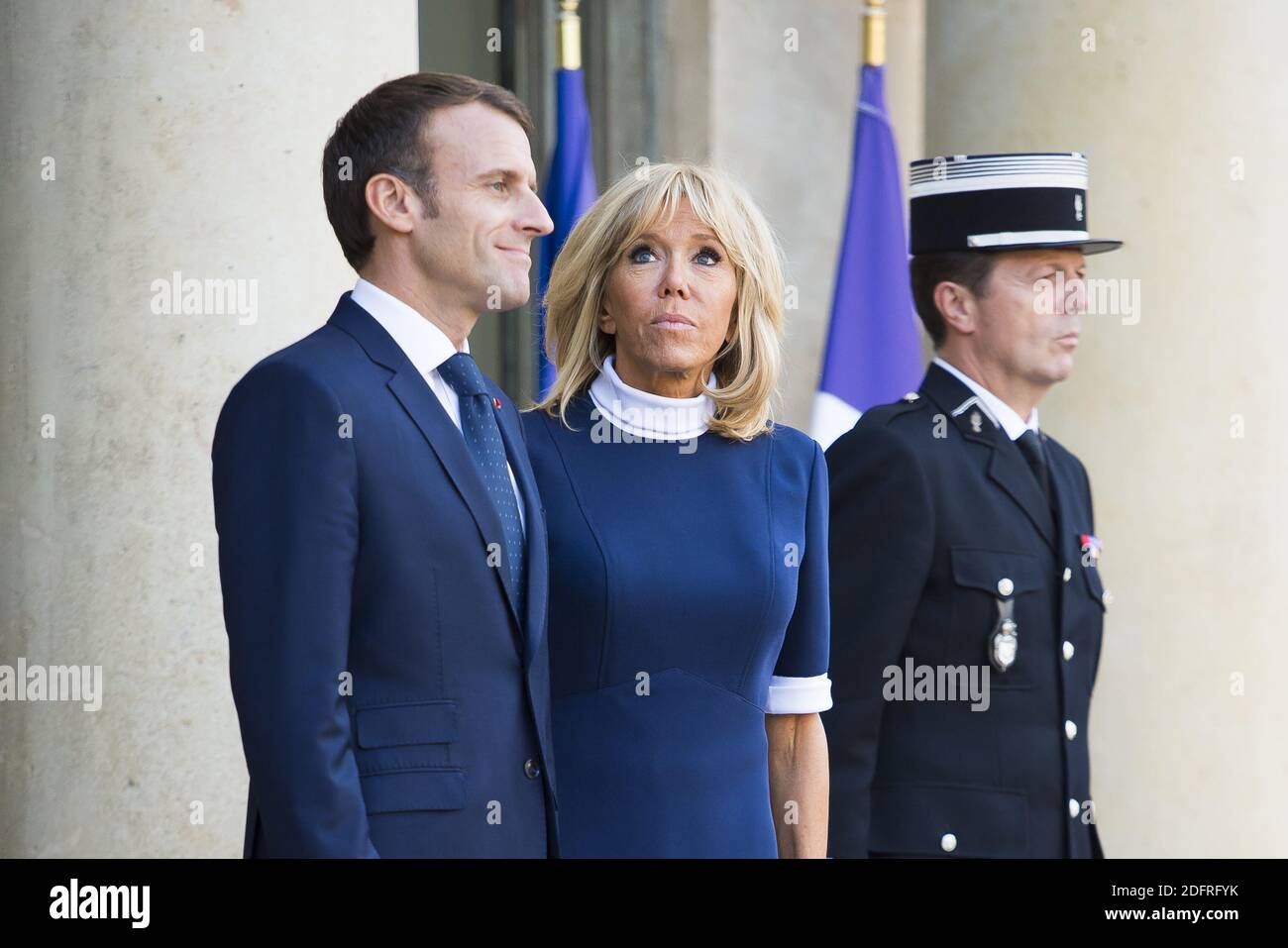 Le président français Emmanuel Macron et sa femme Brigitte Macron assistent à la conférence Elysee Palace le 8 octobre 2018 . Photo par ELIOT BLONDT/ABACAPRESS.COM Banque D'Images