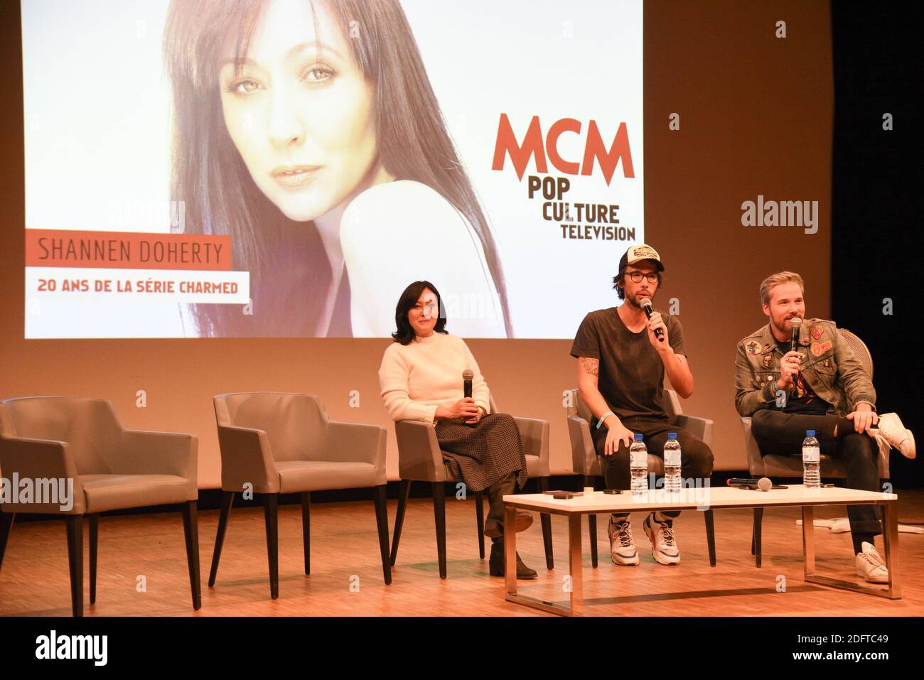 Shannen Doherty Charmed Banque D Image Et Photos Alamy Shannen Doherty Charmed Banque D Image Et Photos Alamy