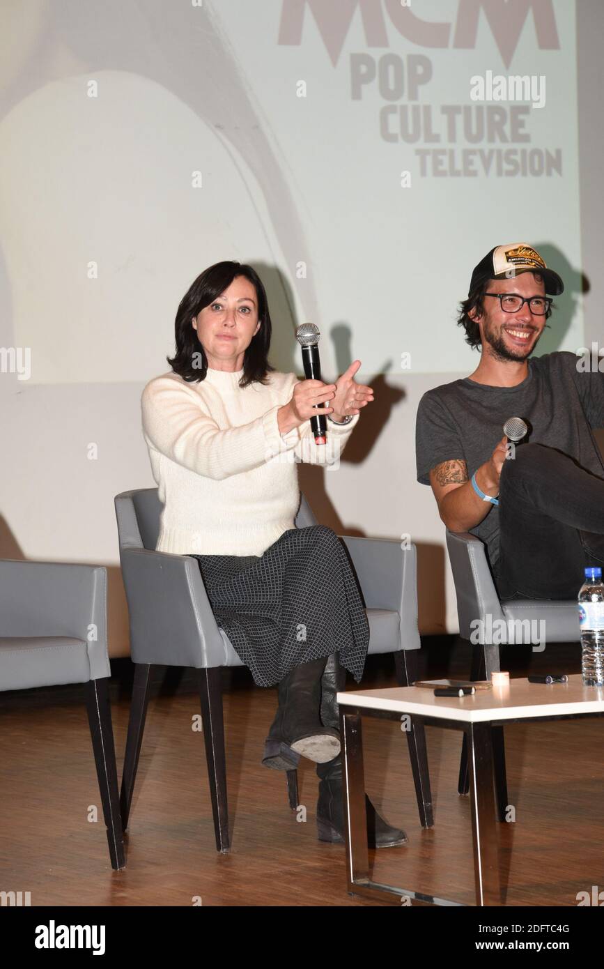 L Actrice Shannen Doherty Participe A La Conference Organisee Pour Celebrer Le e Anniversaire De Charmed Ans De La Serie Charmed Lors De La Comic Con Paris 18 Qui S Est Tenue A