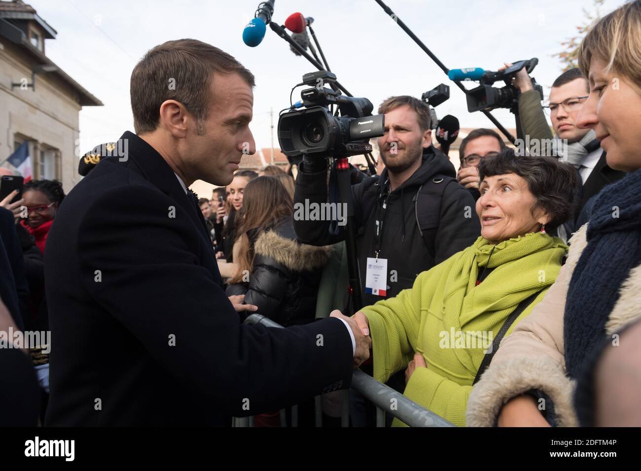 Le président français Emmanuel Macron à les Eparges, dans l'est de la France, le mardi 6 novembre 2018, dans le cadre des cérémonies marquant le centenaire de la fin de la première Guerre mondiale. Photo de Jacques Witt/Pool/ABACAPRESS.COM Banque D'Images