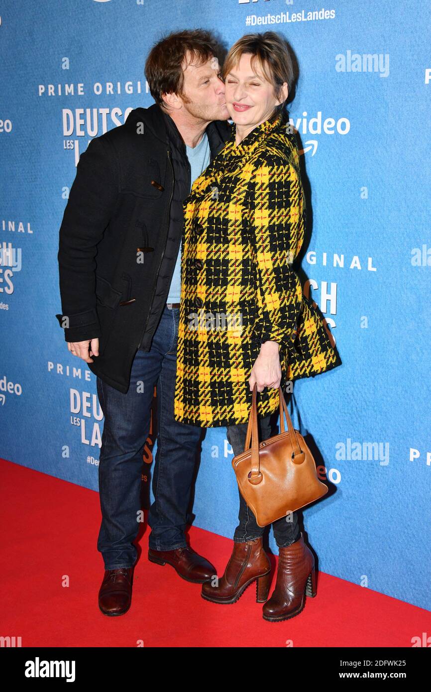Sophie Mounicot et Philippe Lelievre assistent à la première Deutsch-les-Landes à Gaumont Capucines à Paris, France, le 27 novembre 2018. Photo de Laurent Zabulon/ABACAPRESS.COM Banque D'Images