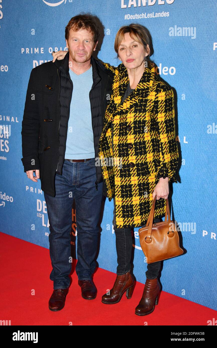 Sophie Mounicot et Philippe Lelievre assistent à la première Deutsch-les-Landes à Gaumont Capucines à Paris, France, le 27 novembre 2018. Photo de Laurent Zabulon/ABACAPRESS.COM Banque D'Images