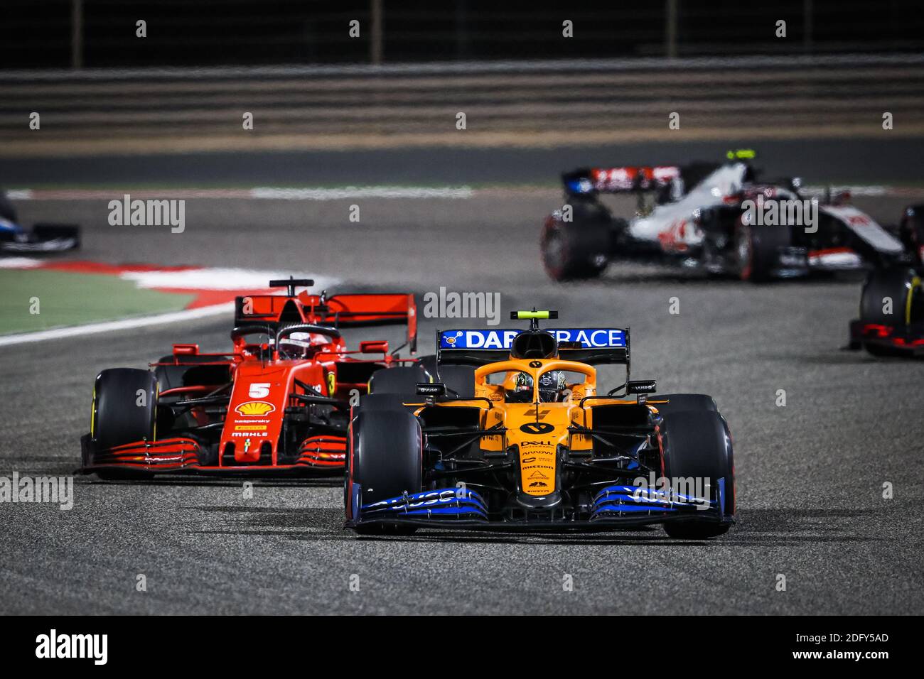 05 VETTEL Sebastian (ger), Scuderia Ferrari SF1000, 04 NORRIS Lando (gbr),  McLaren Renault F1 MCL35, action pendant le formul / LM Photo Stock - Alamy