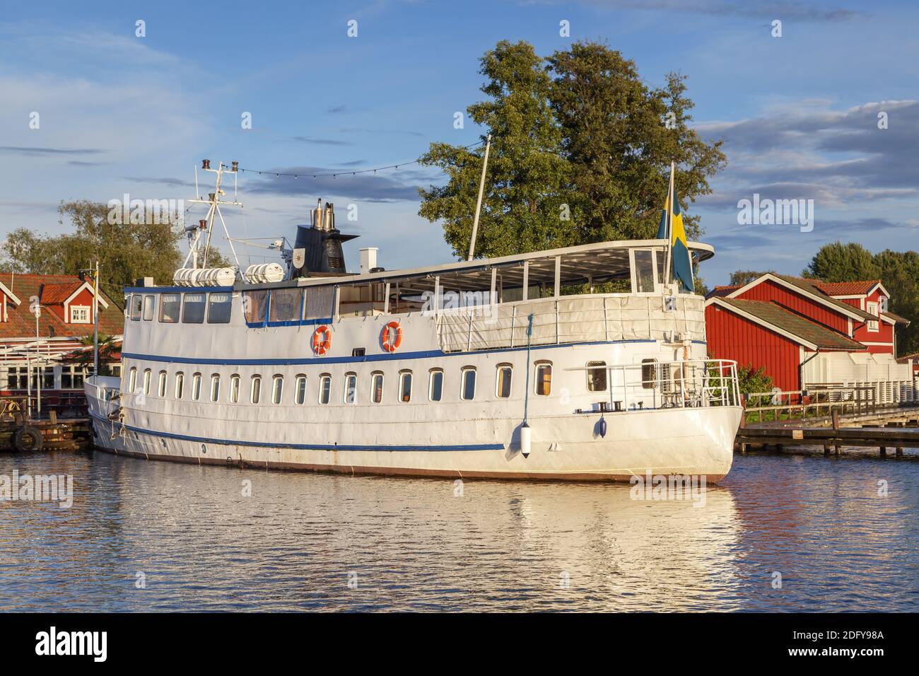 Géographie / Voyage, Suède, Vaestra Goetalands laen, Karlsborg, navire à l'embouchure de la Goeta Cana, droits-supplémentaires-autorisation-Info-non-disponible Banque D'Images