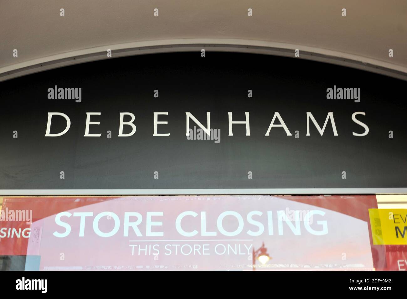 Avant du magasin Debenhams Banque D'Images