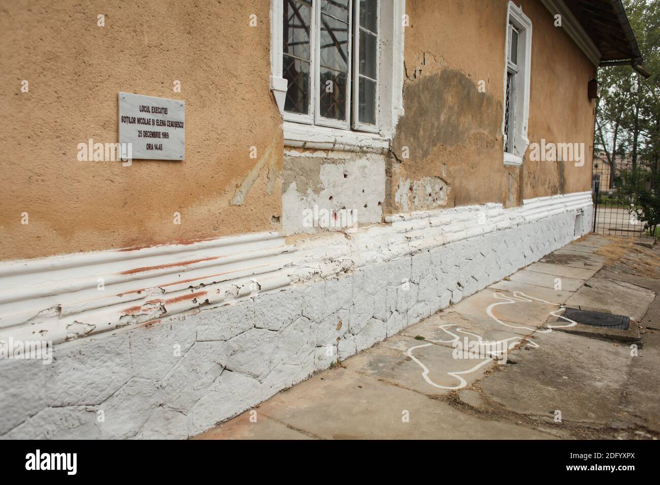 Targoviste, Roumanie - 11 septembre 2013 : le site où le couple Ceausescu a été exécuté le 25 décembre 1989 pendant la Révolution roumaine. Banque D'Images