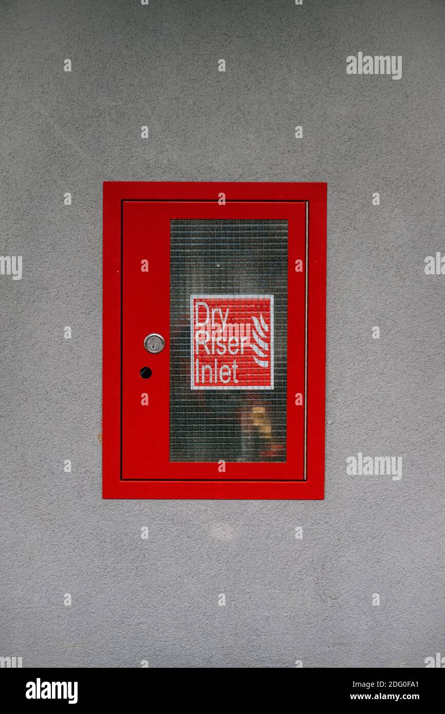 Arrivée du surmontoir à sec à l'ancienne caserne de pompiers de Keynsham. Bristol, Angleterre, Royaume-Uni Banque D'Images