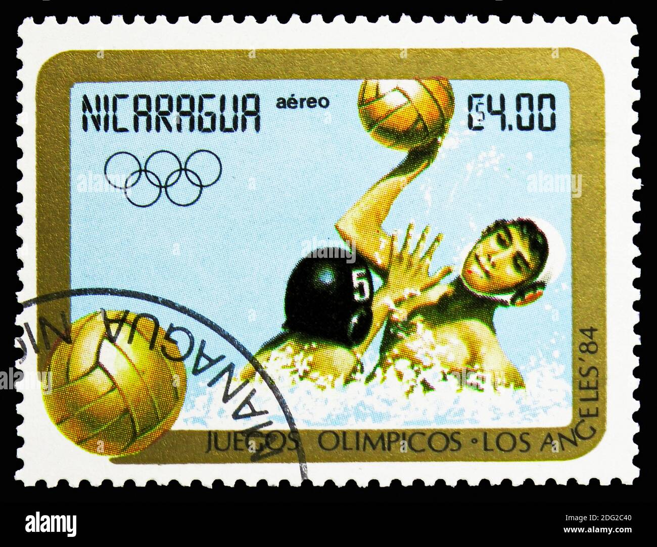 MOSCOU, RUSSIE - 10 NOVEMBRE 2018: Un timbre imprimé au Nicaragua montre Water polo, Jeux Olympiques 1984 - série Los Angeles, vers 1984 Banque D'Images