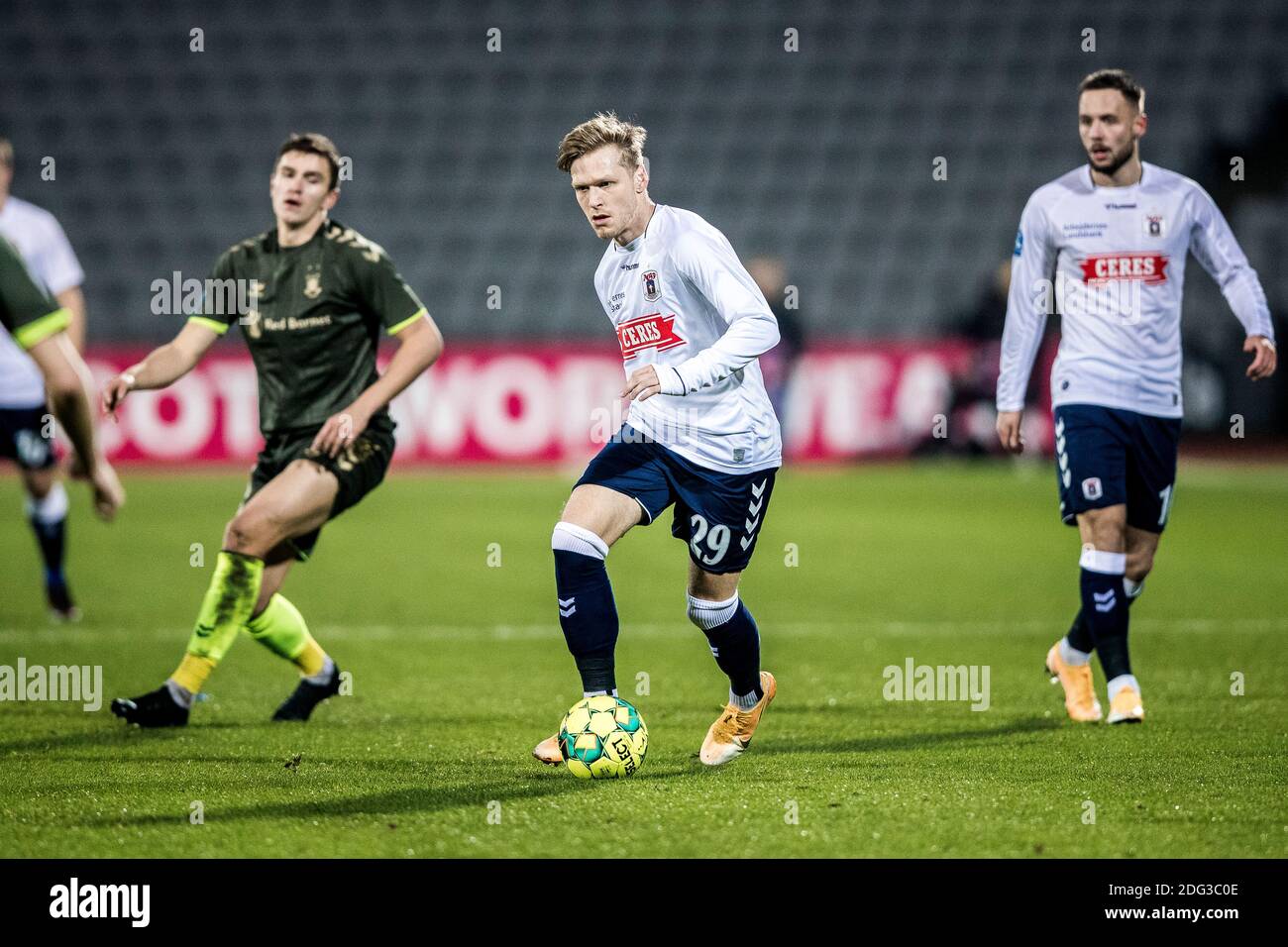 Aarhus, Danemark. 07ème décembre 2020. Bror Blume (29) de l'AGF vu pendant le match 3F Superliga entre Aarhus GF et Broendby IF au parc Ceres à Aarhus. (Crédit photo : Gonzales photo/Alamy Live News Banque D'Images