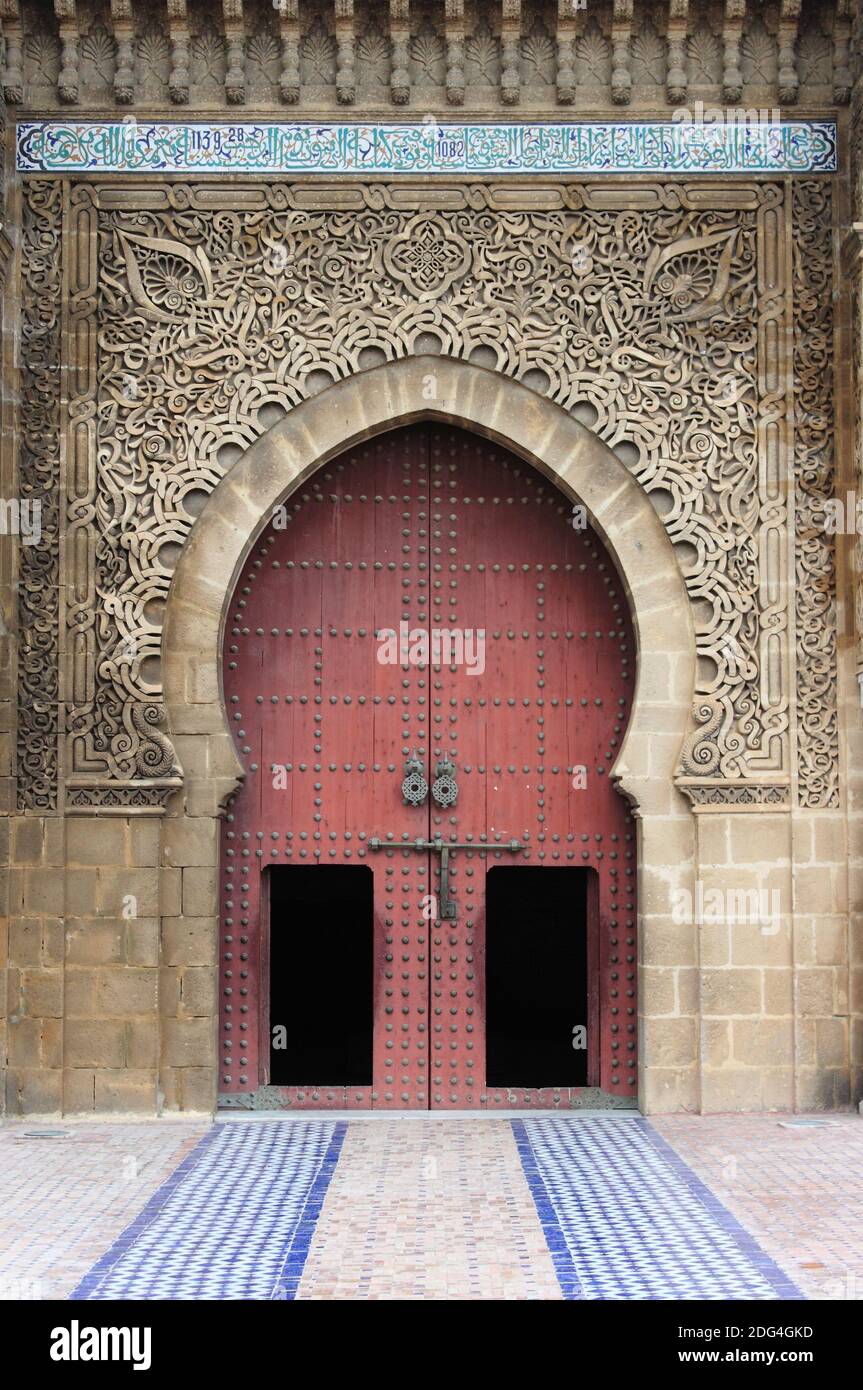 Entrée du mausolée de Mouley Ismail à Meknes Banque D'Images