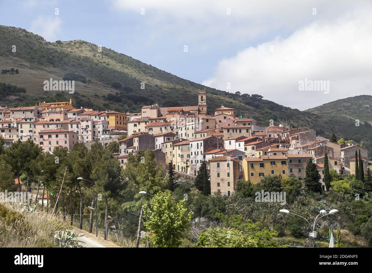 Rio nell'Elba, village à une colline, Elba, Toscane Banque D'Images