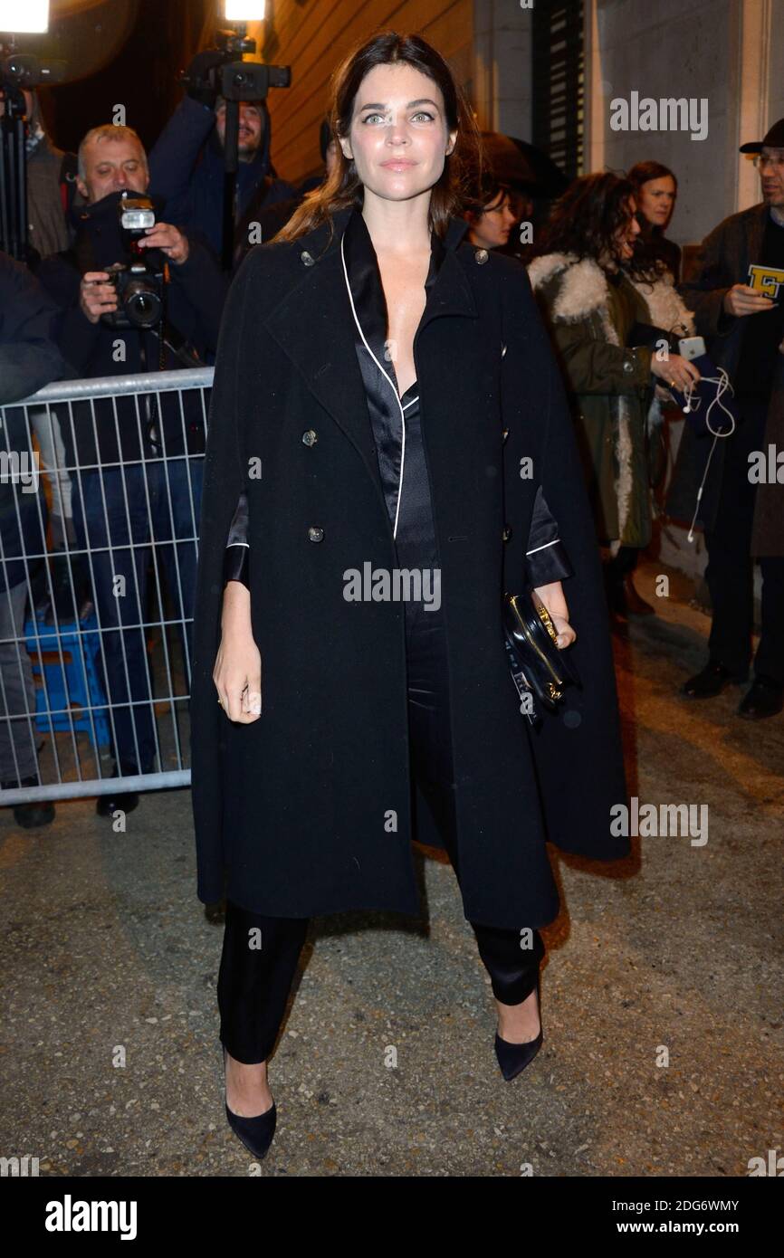 Julia Restoin Roitfeld participant au spectacle Fenty Puma by Rihanna lors de la semaine de la mode de Paris prêt à porter FallWinter 2017-18 le 06 mars 2017 à Paris, France. Photo d'Aurore Marechal/ABACAPRESS.COM Banque D'Images