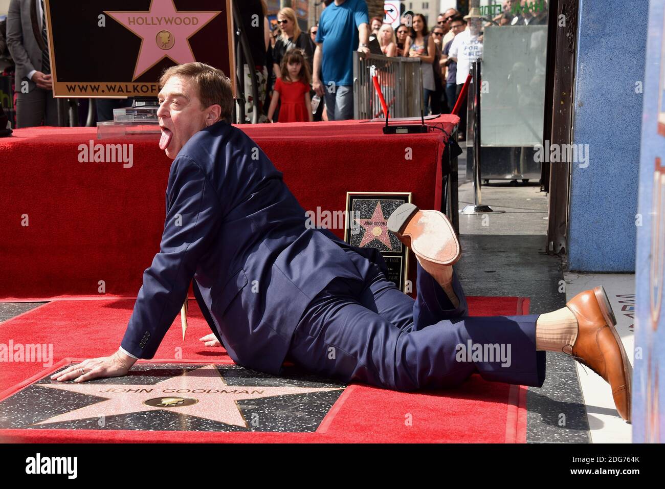 John Goodman est honoré de la 2-6-04ème étoile sur le Hollywood Walk of Fame le 10 mars 201 le 10 mars 2017 à Los Angeles, Californie. Photo de Lionel Hahn/AbacaUsa.com Banque D'Images