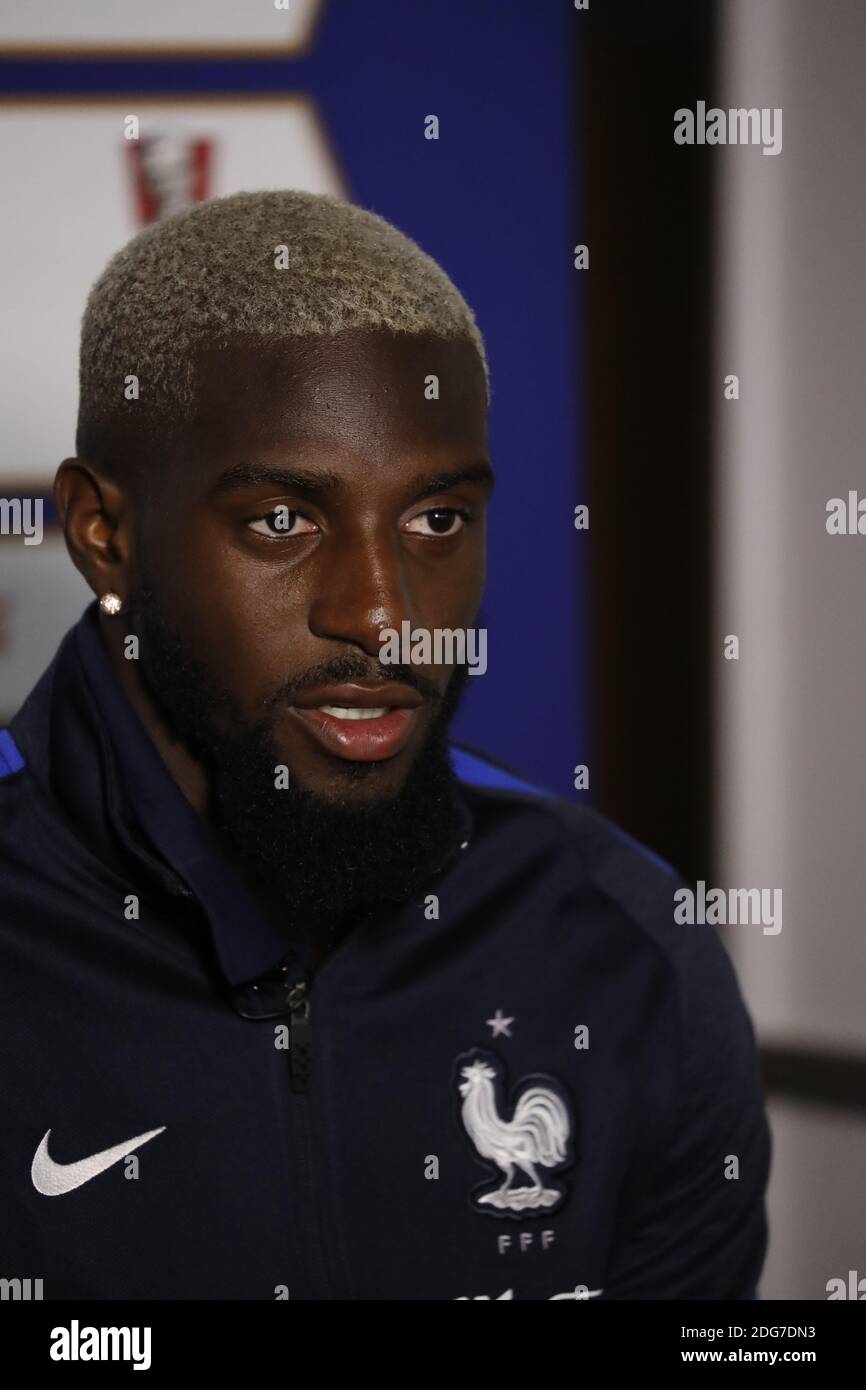 Le 20 mars 2017, Tiemoue Bakayoko, en France, donne une interview télévisée au centre de formation de Clairefontaine-en-Yvelines. Photo de Henri Szwarc/ABACAPRESS.COM Banque D'Images