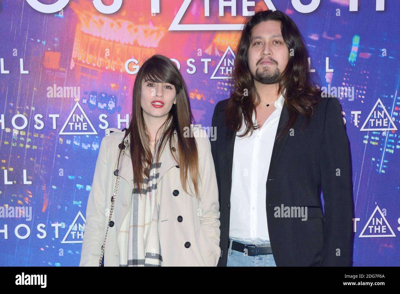 Lulu Gainsbourg (Lucien Gainsbourg) et sa petite amie Lilou assistaient au Ghost lors de la première Shell au Grand Rex Cinema à Paris, France, le 21 mars 2017. Photo d'Aurore Marechal/ABACAPRESS.COM Banque D'Images