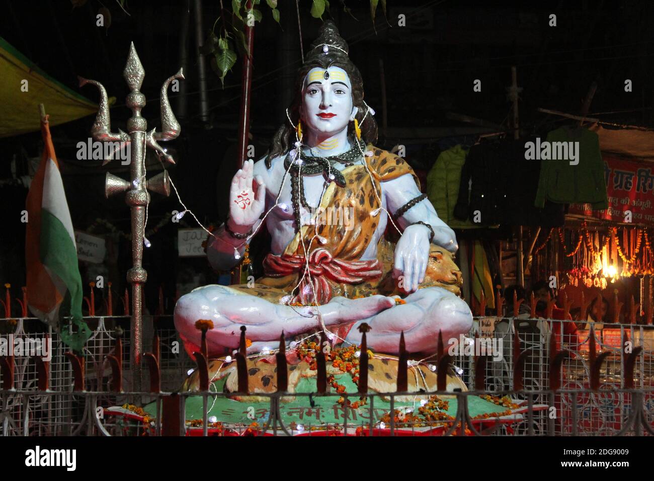 Cette photo montre la statue de Lord Shiva Banque D'Images