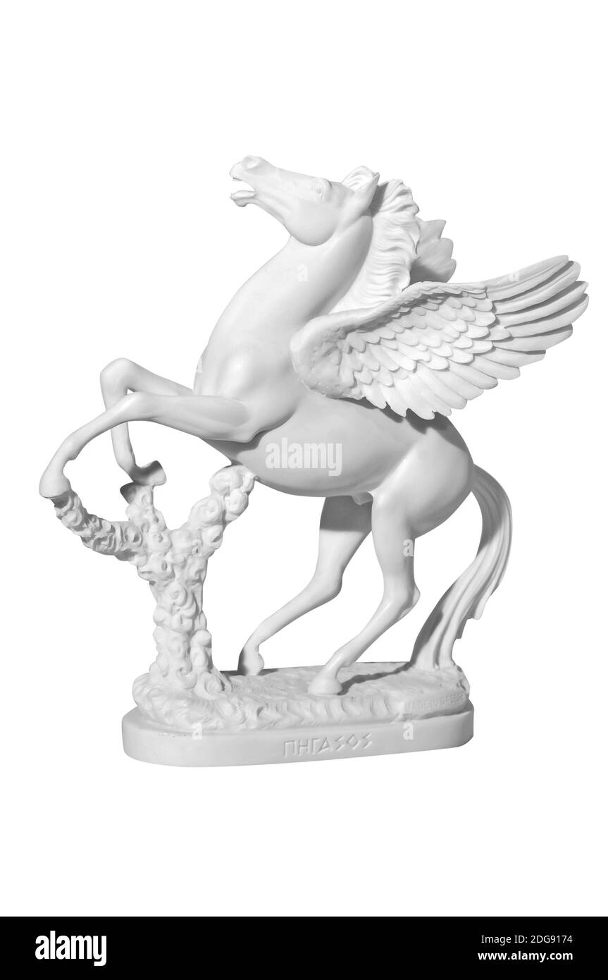 Statue d'un cheval avec ailes sur fond blanc Banque D'Images