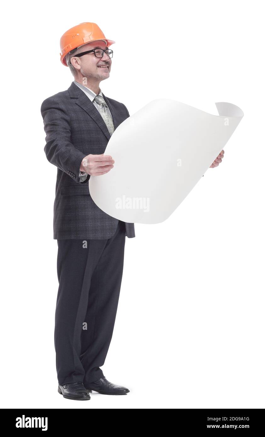 un architecte qualifié tient un nouveau dessin. isolé sur un blanc Banque D'Images