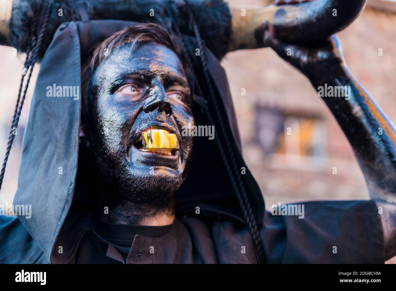 Devils de Luzon. Carnaval de Luzon. Deux personnages sont les protagonistes du Carnaval de Luzon, des Devils et des figures masquées - Diablos y mascaritas. Luzón, G. Banque D'Images