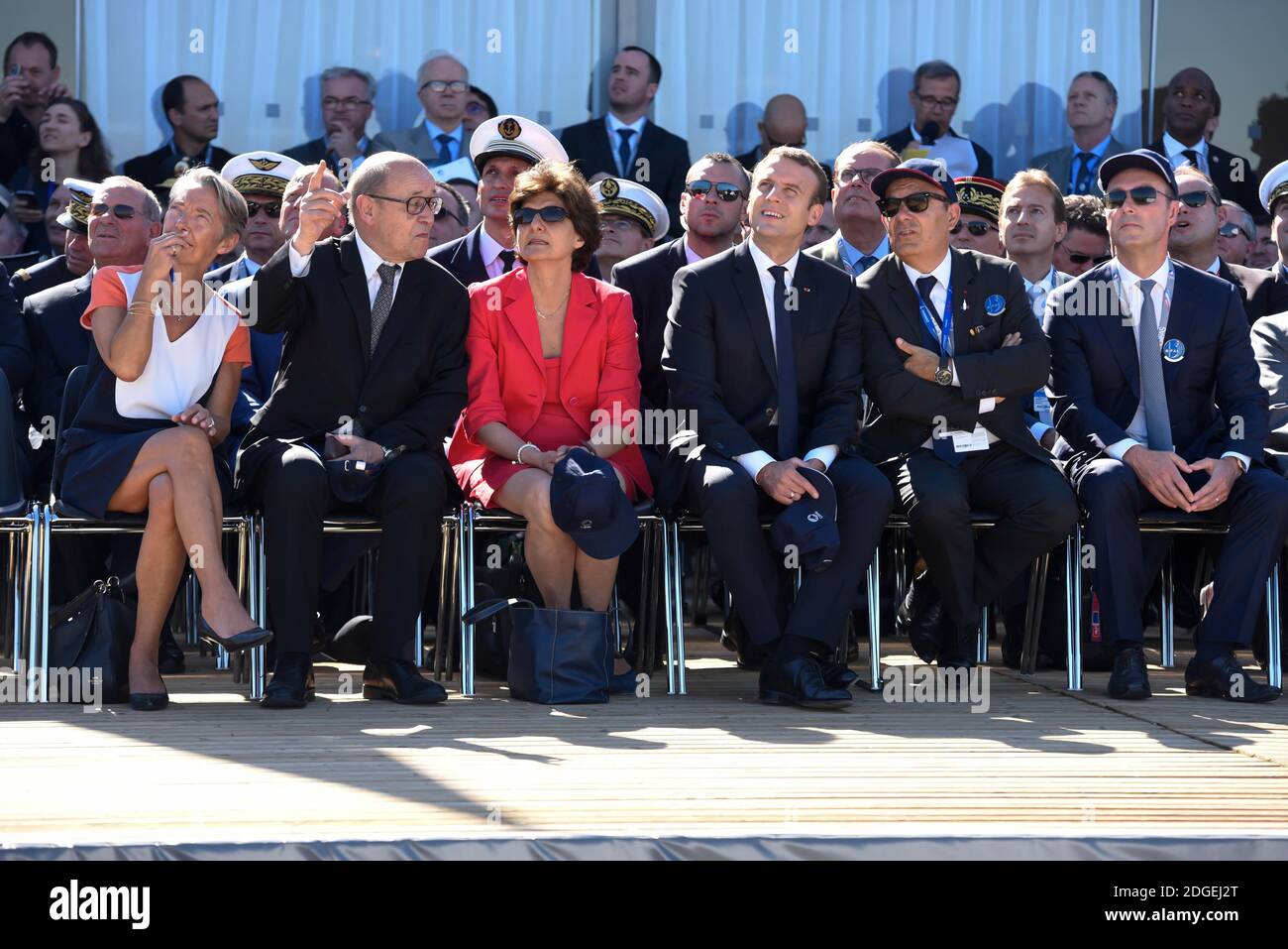 Elisabeth borne, ministre des Transports, Jean Yves le Drian, ministre